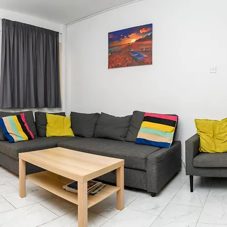 Apartment Martin 2 Bed Larnaca